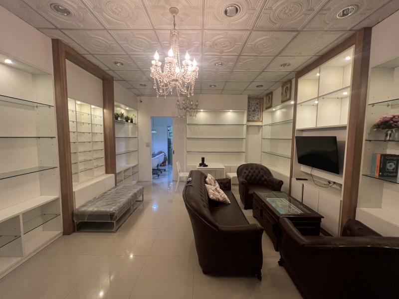 ขายบ้านทาวน์โฮม ประชาชื่น 14 ขนาด 25 ตรว 3ห้องนอน 2ห้องน้ำ ราคา 3,790,000 ลบ 0958195559