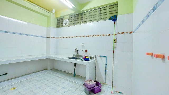 เดอะ มอลล์ บางกะปิ 700 ม. MRT แยกลำสาลี 300 ม.อาคารพาณิชย์ 3 ชั้น 19 ตร.วา.229 ตร.ม.แอดเวนต์รามคำแหง 1.9 กม.3 นอน 2 น้ำ แหล่งช็อปปิ้ง