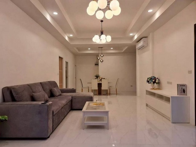 ขาย้บานเดี่ยว 3 นอน พูลวิลล่าพัทยา โซนอ่างเก็บน้ำมาบประชัน TP-H1351