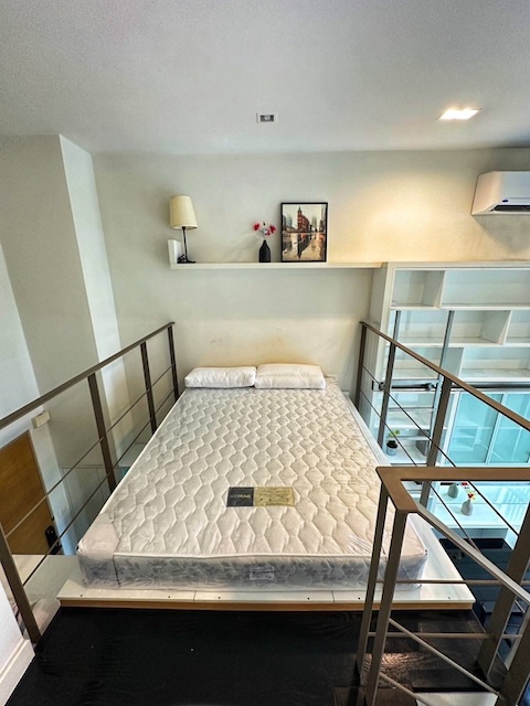 Ideo Morph Sukhumvit 38 Private clean quiet 4th floor BTS Thonglor