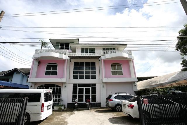 ให้เช่าอาคาร 4 ชั้น 698 ตรม. Office & Warehouse ซอยพัฒนาการ 97 ใกล้ธัญญาพาร์ค