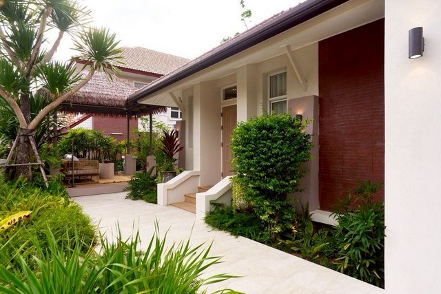 พูลวิลล่า 2 ชั้น The tropical Balinese-style ตกแต่งครบพร้อมอยู่ สารภี