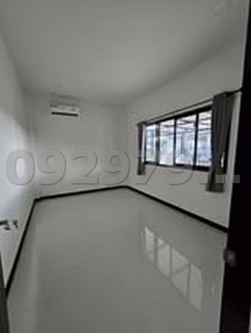 บ้านใหม่มือ1 ไม่มีค่าส่วนกลาง ขายบ้านเดี่ยวชั้นเดียว 49 ตรว #โซนสัตหีบกม10 บ้านเพดานสูง 3.5 ม.วิวสวย บรรยากาศดี ราคาเพียง 2.39 ล้านบาท