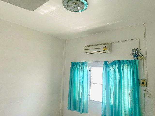 BTS พร้อมพงษ์ 700ม. ให้เช่าอาคารพาณิชย์ 4ชั้น ย่านสุขุมวิท22-24 BTSทองหล่อ1.2กม. 19ตร.วา.289ตร.ม .4นอน 3 น้ำ  เอ็มควอเทียร์ 700 ม.