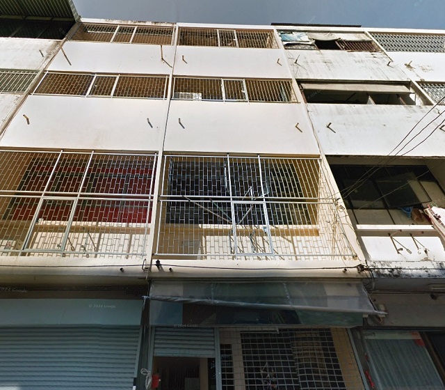 ประดิพัทธ์ 12-22 BTSสะพานควาย 640ม.  BTSอารีย์ 1 กม.ให้เเช่าอาคารพาณิชย์ 3.5 ชั้น 18 ตร.วา.232 ตร.ม.3 นอน 2 น้ำ บร้านอาหาร 