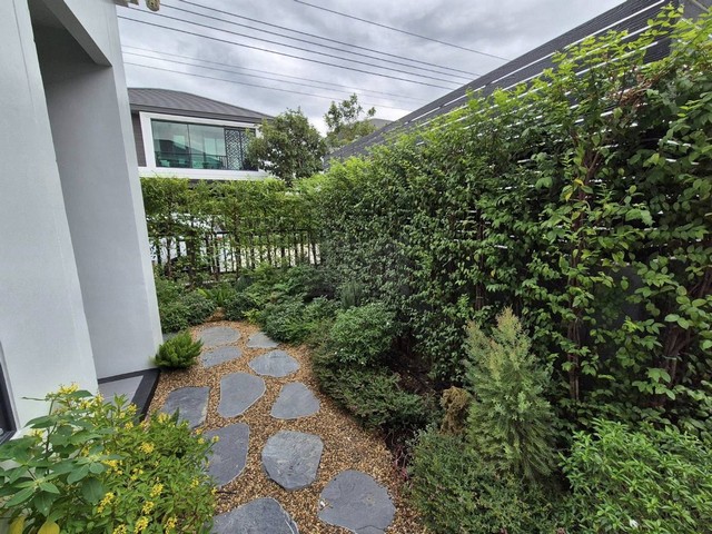 ขายบ้านเดี่ยวหรู 2 ชั้น 59 ตรว. โครงการบ้านแกรนด์บริทาเนีย ราชพฤกษ์-พระราม 5 ตกแต่งครบ เฟอร์นิเจอร์ครบ พร้อมอยู่ ใกล้ The Walk ราชพฤกษ์