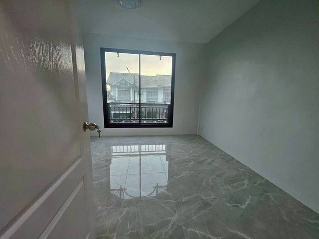 บ้านให้เช่าโครงการลินดาปาร์คหนองตำลึงชลบุรี 33 ตารางวา 2 ห้องนอน 2 ห้องน้ำ