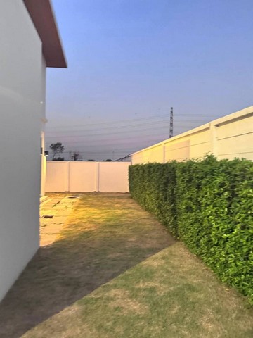 ให้เช่าบ้านแฝด 2 ชั้น 48ตรว.ถนน สุขาภิบาล2 ใกล้เมกาบางนา