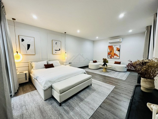 ให้เช่า Luxury townhome 3 ชั้น 228 ตรม. บ้านกลางเมือง Classe สุขุมวิท 77 หน้ากว้าง 10 เมตร ใกล้สวนและ Clubhouse แต่งสวยเฟอร์พร้อมอยู่