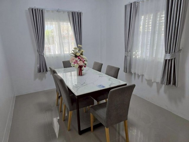 ให้เช่าพูลวิลล่า 2 ชั้น ไม่รับสัตว์เลี้ยง แยกหลุยส์ สันกำแพง