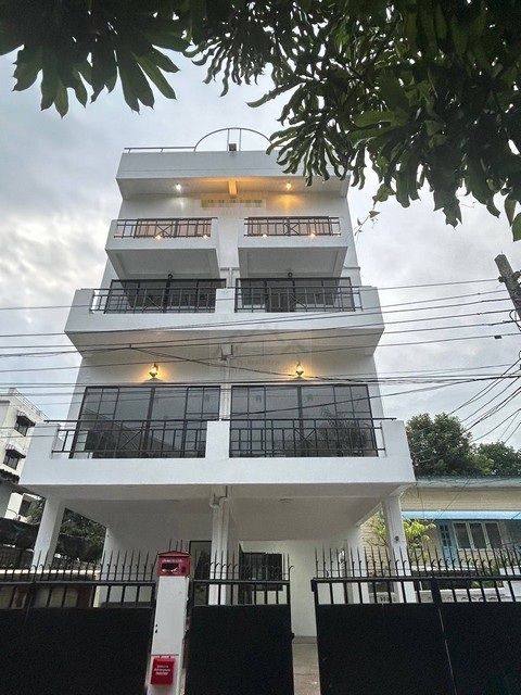 ให้เช่าโฮมออฟฟิศ 4 ชั้น 500 ตรม. สุขุมวิท 62 บางจาก รีโนเวทใหม่ พร้อมเฟอร์นิเจอร์ ใกล้ทางด่วนสุขุมวิท62 ใกล้ BTS บางจาก 