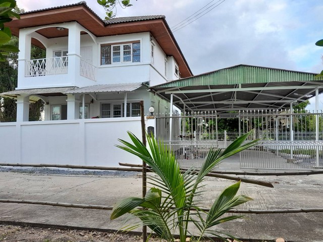 เลือกสรรทรัพย์ดีเติมเต็มชีวิต  บ้าน2 ชั้น 90 ตร.วา บ ต.บ้านใหม่  อ.บางใหญ่ จ.นนทบุรี ขาย 5.3 ลบ.  เช่า 30,000 บาท/เดือน 