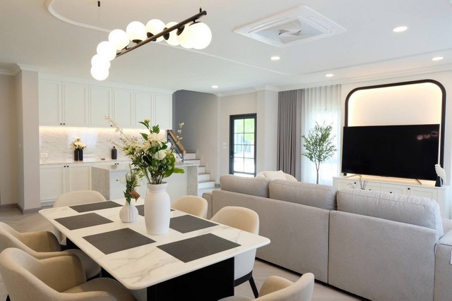 LV4299 ขาย บ้านเดี่ยว หลังใหม่ พื้นที่สวนขนาดใหญ่ เซนโทร บางนา Centro Bangna ทำเลเทพ ใกล้เมกะบางนา และ รร. นานาชาติ