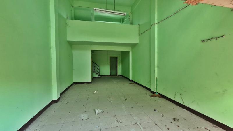 ขายอาคารพาณิชย์มือสอง 3.5 ชั้น เขตบางขุนเทียน กรุงเทพมหานคร