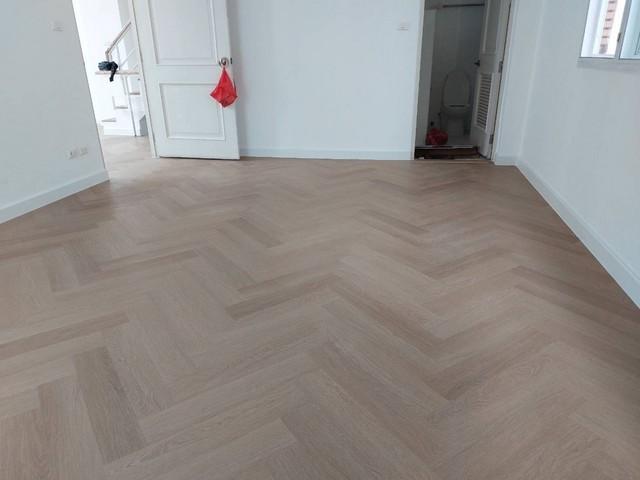 ให้เช่าโฮมออฟฟิต 4 ชั้น 240 ตรม. โครงการเดอะพาร์ค ลาดพร้าว-วังหิน 76 หลังมุม ใกล้ MRT โชคชัย