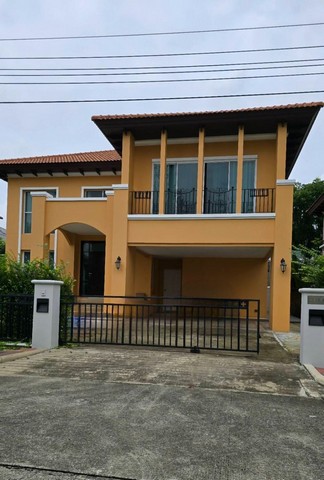 ขายบ้านเดี่ยว 2 ชั้น แกรนด์คาแนล ดอนเมือง 83.9 ตร.วา ตรงข้ามสนามบินดอนเมือง พร้อมอยู่