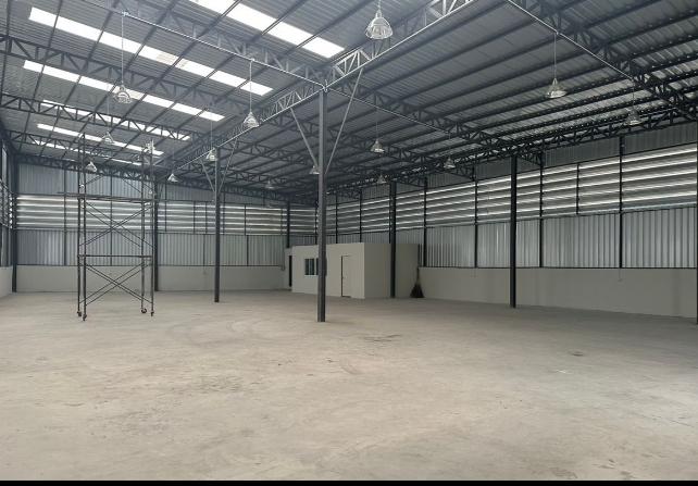 BR 1431 ให้เช่าโกดัง  ขนาด 550ตรม รามอินทรา บางชัน พระยาสุเรนทร์