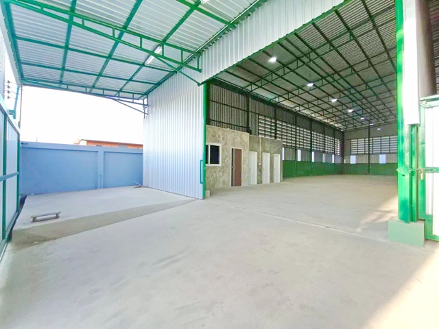 ให้เช่าโกดัง 150 ตร.วา.540 ตร.ม. ย่านพระราม 2รร.วัดบางกระดี่ 1 กม. ตลาดบางกระดี่ เฮียชุ้น 1.5 กม.ทำเลดี ทำโรงงาน  3น้ำ ถ.พระราม2