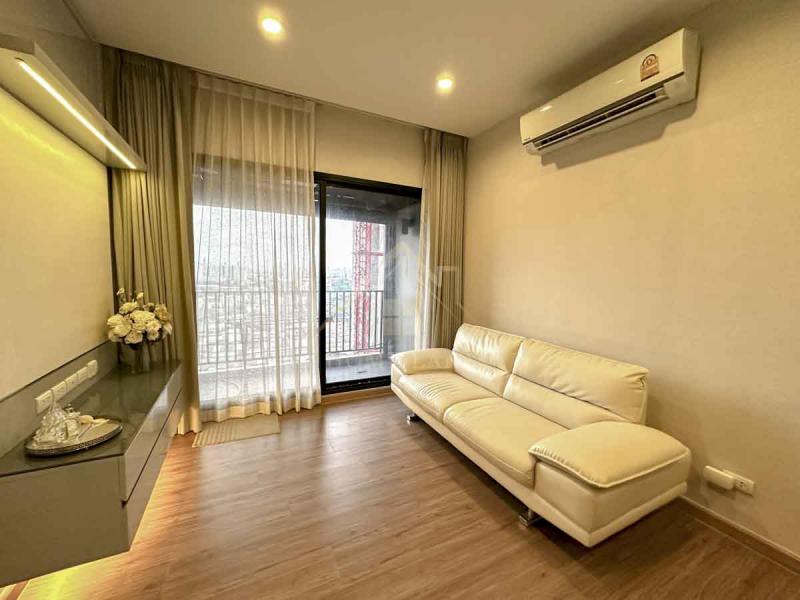 คอนโด ชีวาทัย เรสซิเดนซ์ บางโพ Chewathai Residence Bang Pho (ห้องมุม)