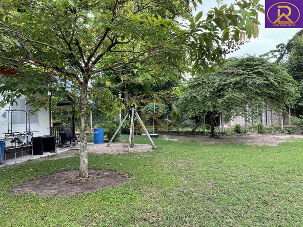 ขายบ้านสวน พร้อมความเป็นส่วนตัว 1-2-33 ไร่ พร้อมผลไม้ หลากหลายชนิด ทำเลดี เหมาะสำหรับพักผ่อน ต.บ้านสวน อ.เมืองชลบุรี จ.ชลบุรี