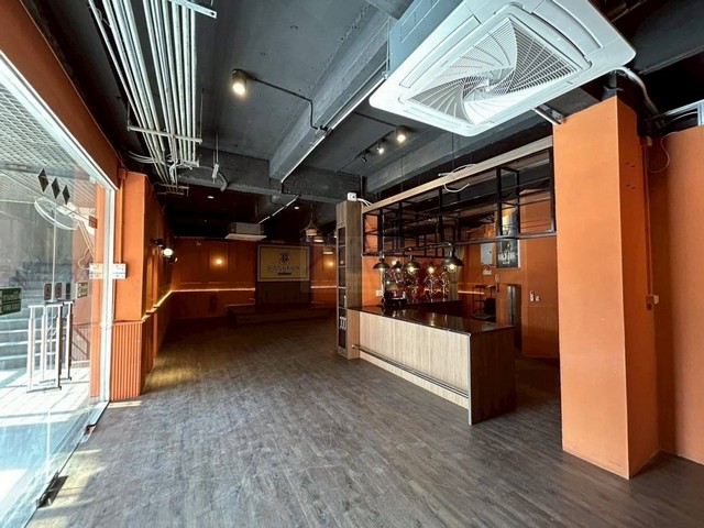 ให้เช่าอาคาร Stand Alone  385 ตรม ชั้น 1 และชั้น 2 ติดถนนใหญ่พระราม4 ติด MRT หัวลำโพง ใกล้จุฬา สามย่าน