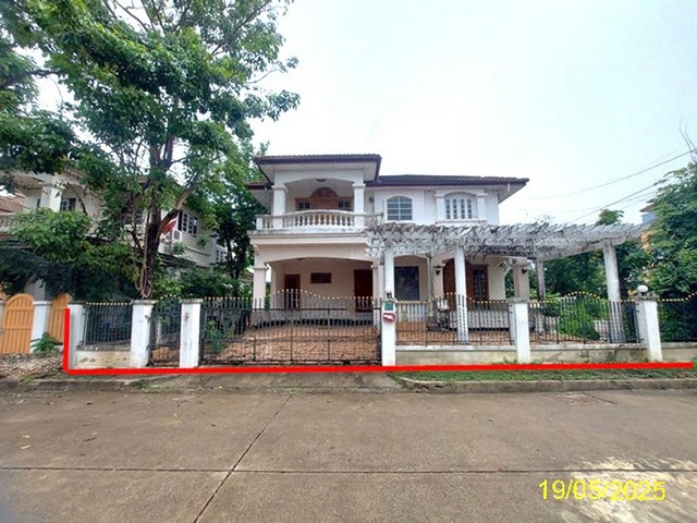 ขายบ้านเดี่ยว หมู่บ้าน วรารมย์ เพชรเกษม 81 ถนน บางบอน 5 บางบอน กทม  