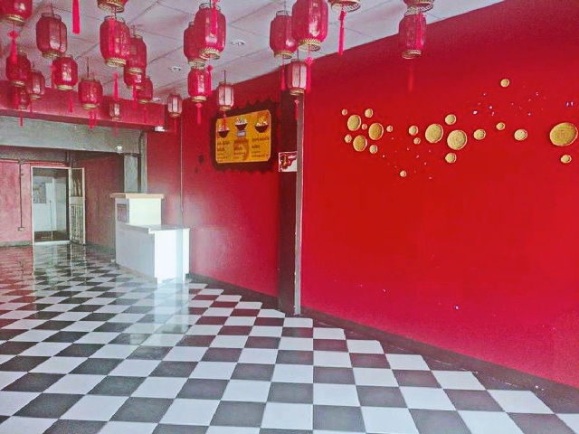 BTS ศรีนครินทร์ 1.19 กม. BTSปากน้ำ 1.3 กม.ให้เช่าอาคารพาณิชย์ 1 คูหา 3.5 ชั้น มีชั้นลอย ตลาดปากน้ำ 700 ม 18 ตร.วา.232 ตร.ม.