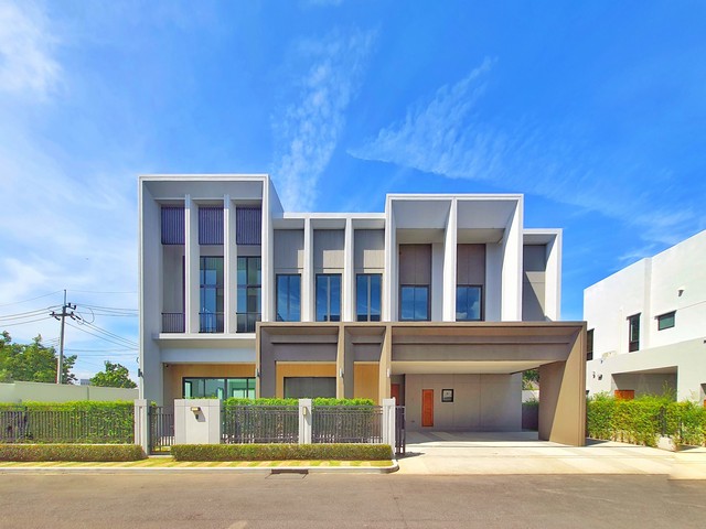 บ้าน บางกอกบูเลอวาร์ด ซิกเนเจอร์ เวสต์เกต 0 Rai 1 NGAN 15 sq.wa 4BEDROOM5ห้องน้ำ ใกล้กับ โรงเรียนกสินธร เซนต์ปีเตอร์ BIG SALE
