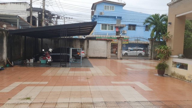 บ้านเดี่ยว 2 ชั้น บิวท์อิน ถนนจรัญสนิทวงศ์13 แขวงบางแวก เขตภาษีเจริญ กทม