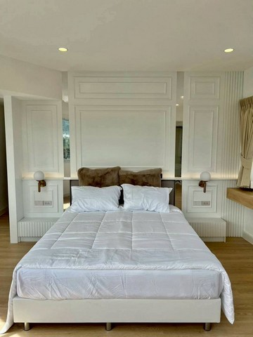 คอนโดวิวสวย ใจกลางนิมมาน วิดอยสุเทพ180 องศา พร้อมอยู่