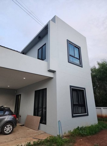 บ้านเดี่ยว 2 ชั้น สไตล์โมเดิร์นนอร์ดิก ใกล้ 89 พล่าซ่า โซนสารภี