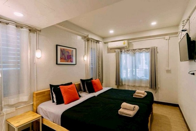 ให้เช่าทาวน์เฮ้าส์ 2 ชั้น ทำเลทอง หลังวัดพระสิงห์ ทำAirbnbได้