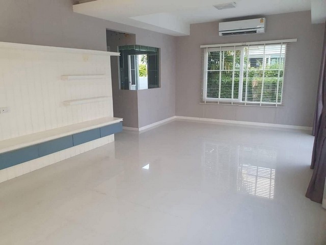 ขายบ้านเดี่ยว 2 ชั้น หมู่บ้านสีวลีอยุธยา 2 (เกาะเรียน) โครงการ Land and House บ้านสวยสไตล์อังกฤษ  ต.เกาะเรียน อ.เมือง จ.อยุธยา