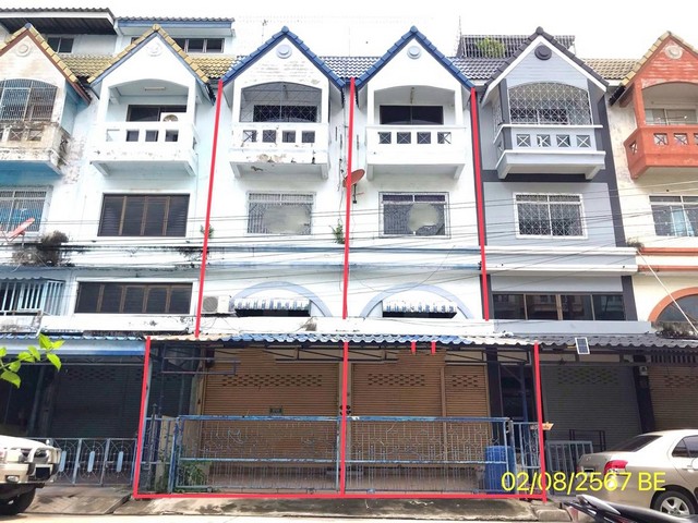 ขายอาคารพาณิชย์ 3 ชั้น 2 คูหาหมู่บ้าน ตะวันนา ซ.นนทบุรี 42 ถ.สนามบินน้ำ บางกระสอ อ.เมืองนนทบุรี  นนทบุรี