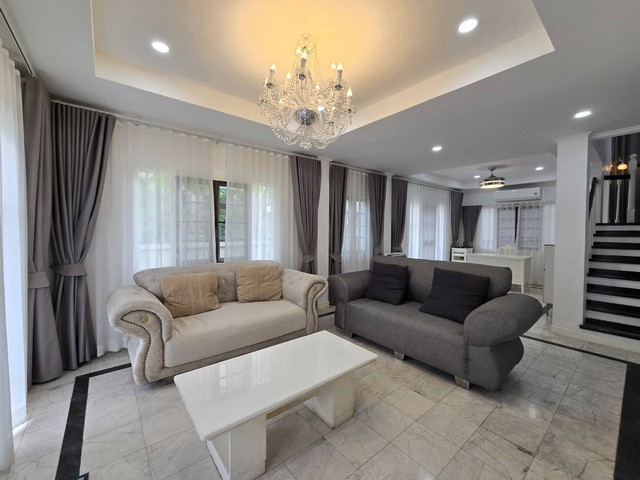 ขายบ้านเดี่ยว หมู่บ้านพาร์คเวย์ ชาเล่ต์ รามคำแหง 190/1 เฟอร์นิเจอร์ครบ พร้อมอยู่ รีโนเวทใหม่ ใกล้ Big C