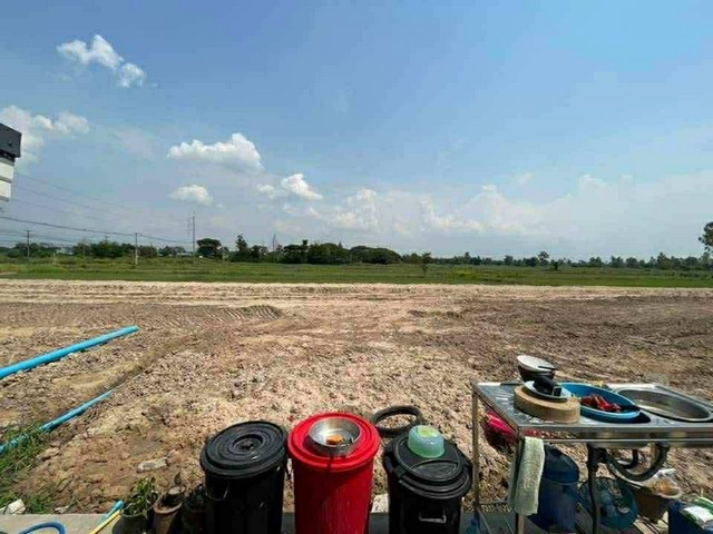 ขายที่ดิน ติดถนนมิตรภาพอุดรธานี ขอนแก่น ขนาดพื้นที่ 21ไร่ 3 งาน 73 ตารางวา ขาเข้าเมืองอุดรธานี