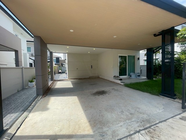 HR2584ให้เช่าบ้านเดี่ยว โครงการเซนโทร บางนา-ศรีนครินทร์ ใกล้สนามกอล์ฟเมืองแก้ว เดินทางสะดวก