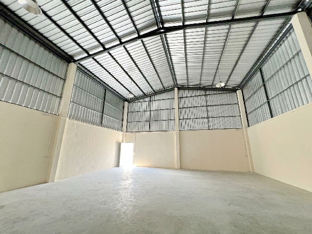 เช่าโกดังสร้างใหม่ ถ.เอกชัย-บางบอน5 รร.วัดหนองแขม 1 กม. 92ตร.วา. 362ตร.ม.เทคโนโลยี เพชรเกษม 1กม.1 ออฟฟิศ 2 น้ำ  รถใหญ่เข้าออกสะดวก