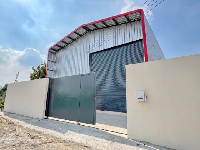 ถ.เอกชัย-บางบอน5 รร.วัดหนองแขม 1 กม. เช่าโกดังสร้างใหม่ 91ตร.วา. 365ตร.ม.เทคโนโลยี เพชรเกษม 1กม.1 ออฟฟิศ 2 น้ำ  รถใหญ่เข้าออกสะดวก