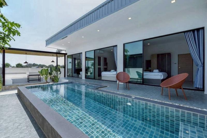 ให้เช่า 65,000 บาท/เดือน #โซนเหมืองแก้ว #แม่ริม – #พูลวิลล่าโมเดิร์น ชั้นเดียว สวยใหม่มาก! บรรยากาศสงบ #วิวสวนดอกไม้