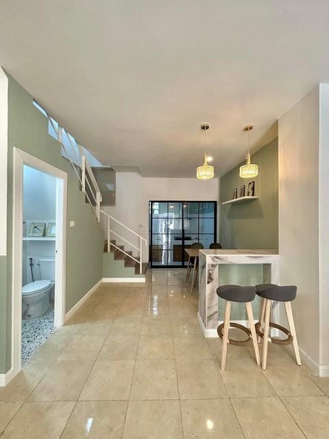 ขายทาวน์โฮม 2 ชั้น 18 ตรว. หมู่บ้านปัณณธร 3 พรประภานิมิต พัทยา ใกล้ตลาดไร่วนาสินธ์