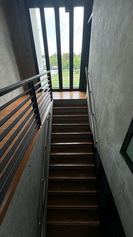 LVPU53191 ให้เช่า บ้านเดี่ยวสไตล์ลอฟโมเดิร์น วิว สนามกอฟ Legazy พักอาศัย หรือทำ Studio ได้ ติดสนามกอล์ฟ Legacy และรร สาธิตพัฒนา