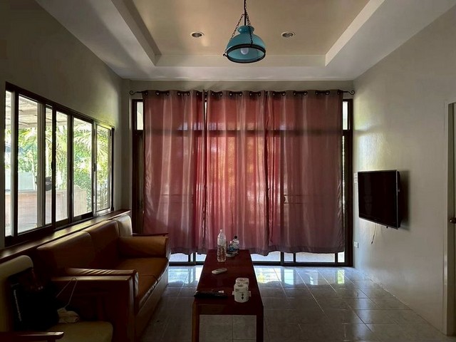 ให้เช่าบ้านชั้นเดียว เฟอรืครบ พร้อมเข้าอยู่ โซนป่าแดด