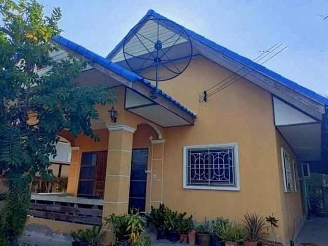 ขายบ้านเดี่ยว 2 หลัง ในเนื้อที่ 300 ตารางวา  ตำบลหนองอ้อ  อำเภอบ้านโป่ง  จังหวัดราชบุรี