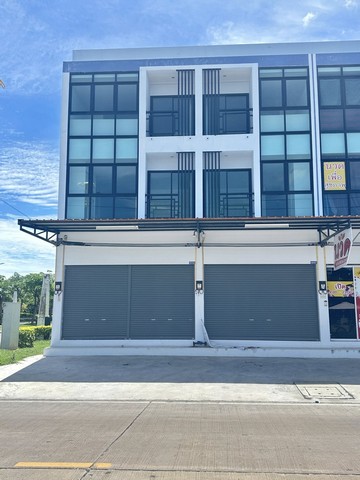 ให้เช่าอาคารพานิชย์ 2คูหา ทำธุรกิจได้ พักอาศัยได้ ติดลานคนเมือง ในแหล่งชุมชน