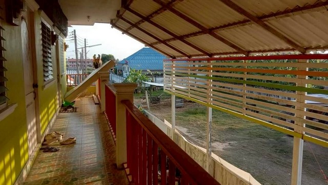 ขายอพาร์ทเมนท์ 2 ชั้น  35 ห้อง เนื้อที่  2 งาน 13 ตร.วา  ถนนวัดห้วยเสือ   โพไร่หวาน  เมืองเพชรบุรี