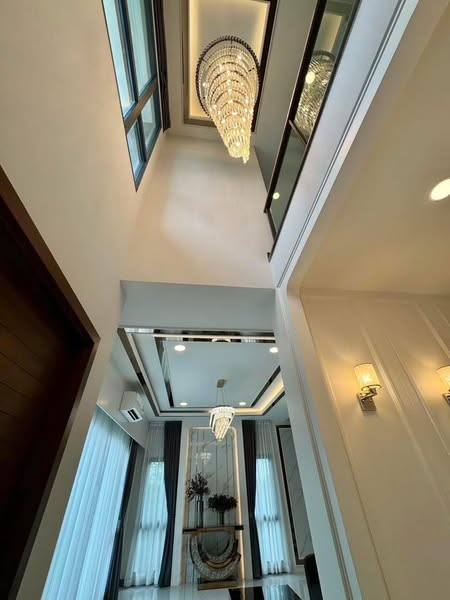 ขายบ้านหรู 2ชั้น78วา 4ห้องนอน5ห้องน้ำ แอร์ เฟอร์ครบติดเมกะบางนา