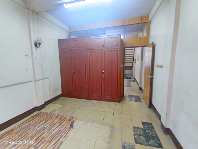 รับร้านกัญชา MRTสามยอด1.5 กม. 4นอน ถ.ข้าวสาร ศาลเจ้าพ่อเสือ ให้เช่าอาคารโรงแรมล้อมรอบ 4ชั้น-ดาดฟ้า พระนคร 2น้ำ Airbnb 21ตรว. 262ตรม.