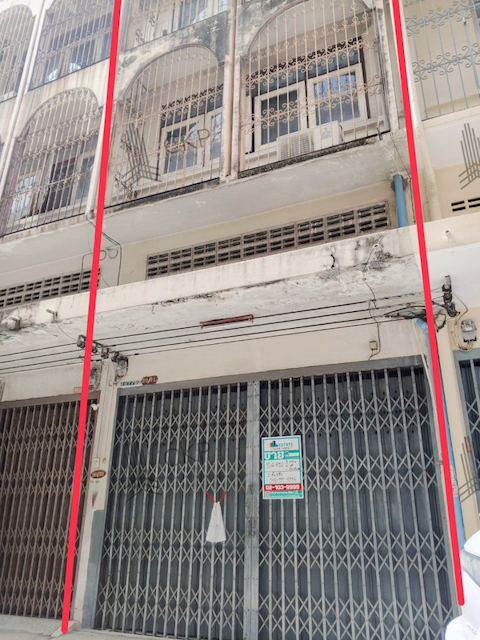 ขายที่ดินติดคลอง ผังเมืองสีม่วงลายจุด 23 ไร่  ต.ประเวศ อ.บ้านโพธิ์ จ.ฉะเชิงเทรา