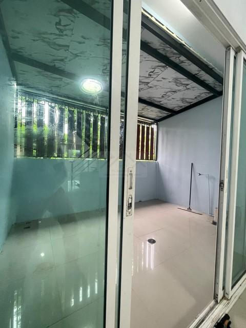 ขายทาวน์โฮม 3 ชั้น 22 ตรว. 4 ห้องนอน ซอยนวลจันทร์ 31 ใกล้ Central EastVille